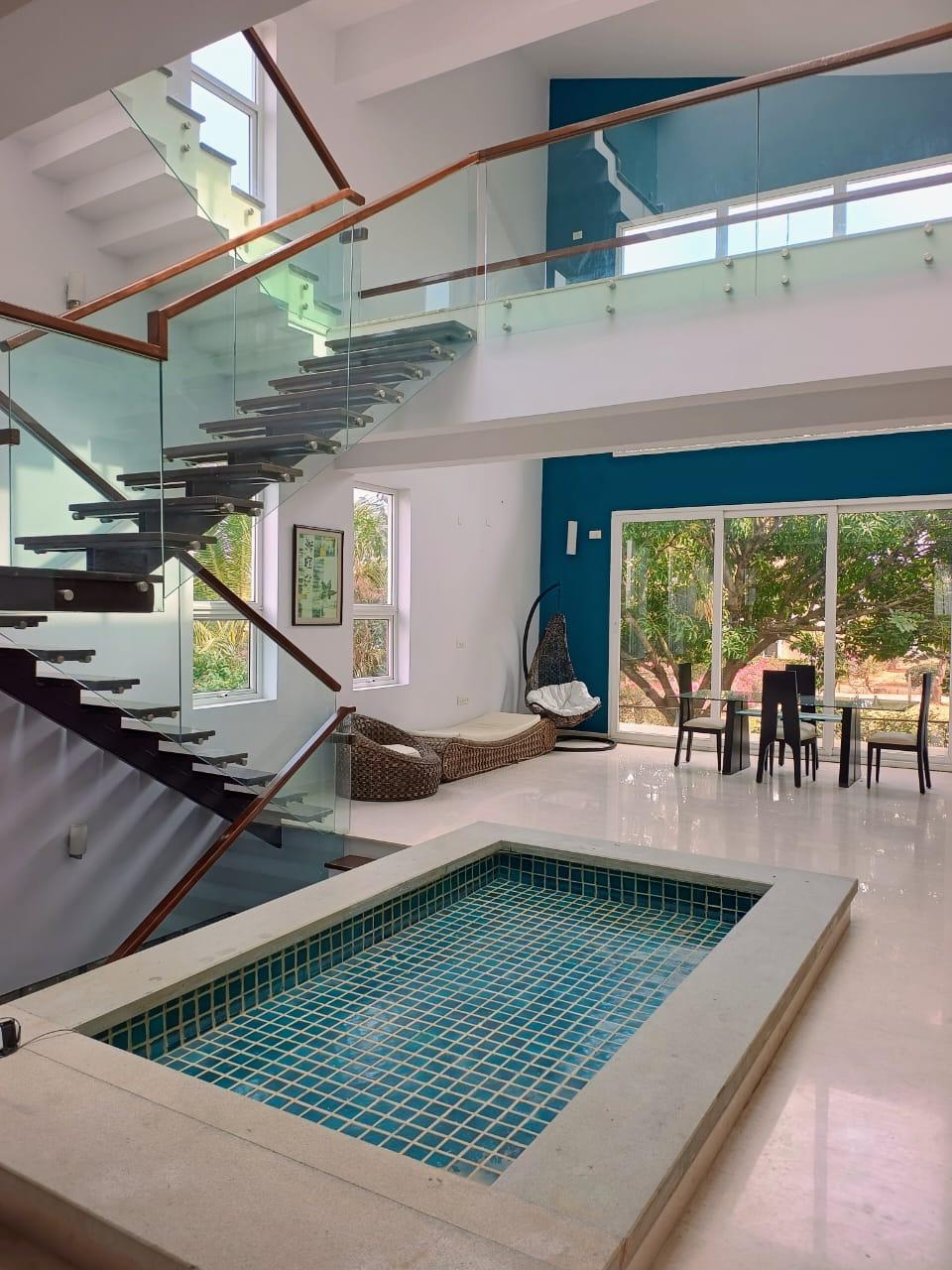 Luxury Villa - Image 3