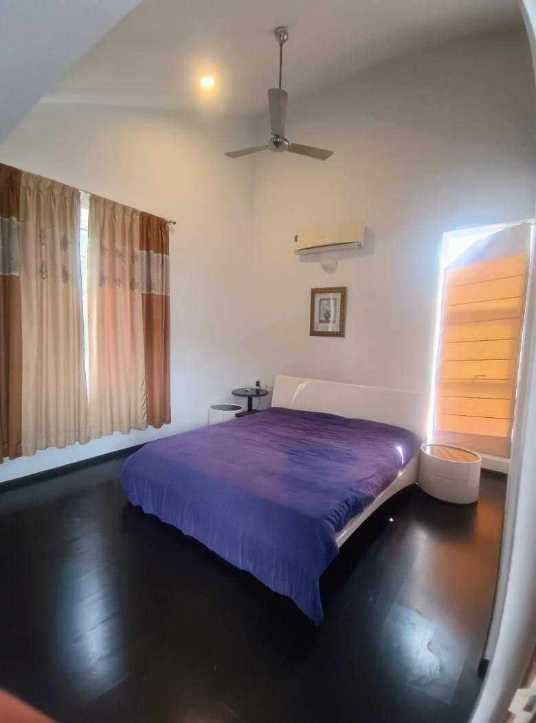 Luxury Villa - Image 4